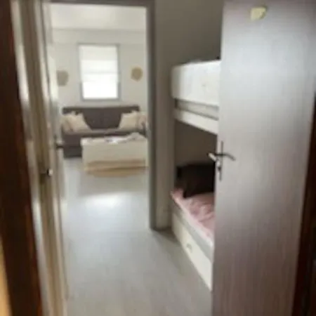 A A 250 M Du Centre Ville Apartment *